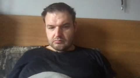 Snapshot of eliot26 chatting on 12.22.25 e26 online show from 12.22.25