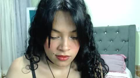 Elisa Diaz online show from 01.30.25
