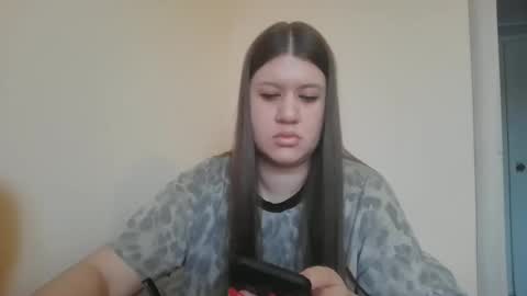 Aletta Oushen online show from 01.26.25