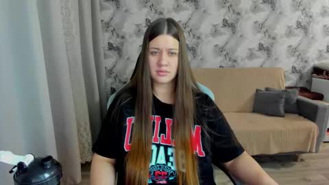 Aletta Oushen online show from 10.07.25