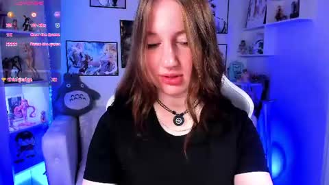 Snapshot of elisabeth_binder chatting on 06.28.26 your sweet Lisa online show from 06.28.26