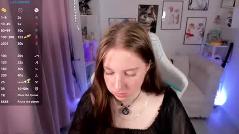 Snapshot of elisabeth_binder chatting on 07.21.26 your sweet Lisa online show from 07.21.26