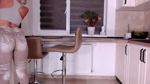 elisabeth_jason online show from 03.02.25