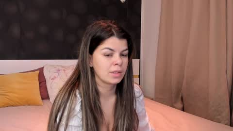 Elly online show from 12.15.24