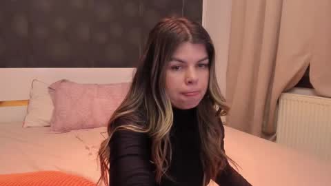 Elly online show from 01.14.26