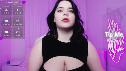 Eliss online show from 11.24.25