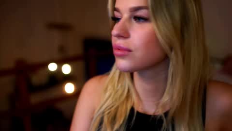 Sunflower  online show from 09.26.25