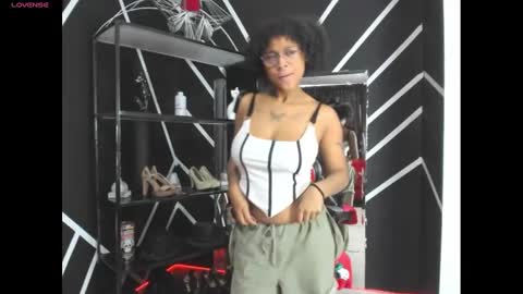 elit noa online show from 02.15.25