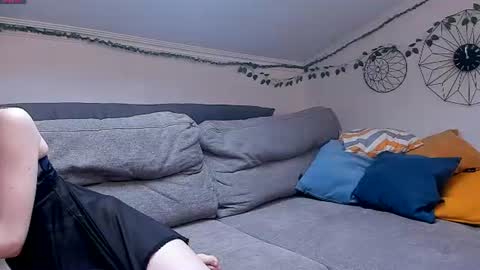 Snapshot of eliteeros chatting on 06.21.26 EliteEros online show from 06.21.26