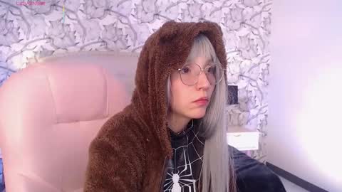 Eliza online show from 09.26.25