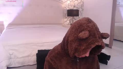 Eliza online show from 10.28.25