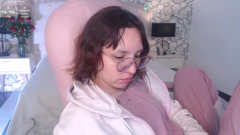 Eliza online show from 11.24.25