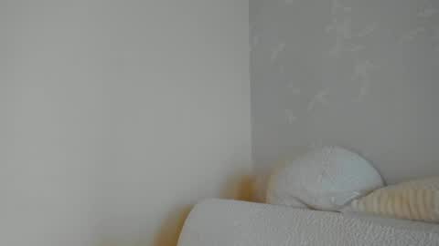 My name is ElizaPVT is open online show from 02.15.25