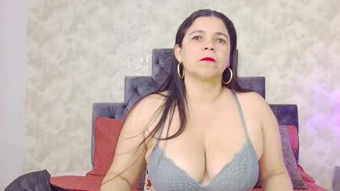 Elizabeth online show from 01.11.26