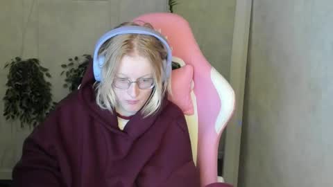 Elizabeth online show from 11.27.25