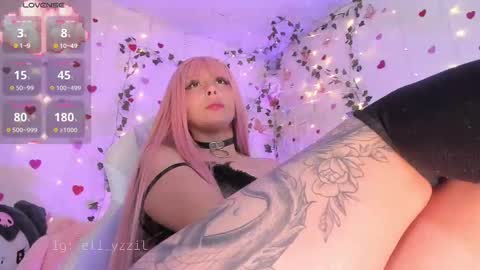 Snapshot of elizabeth_jing chatting on 03.06.25 Independent Model online show from 03.06.25