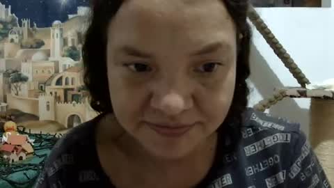 Elizabeth Martinez  online show from 01.06.25