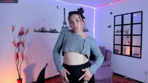 Elizabeth online show from 12.26.24