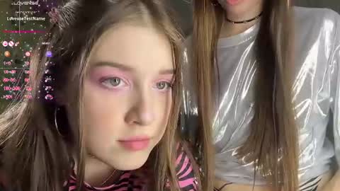elizabethh_brown online show from 06.18.26