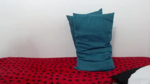 ElizabethMiler online show from 06.15.26
