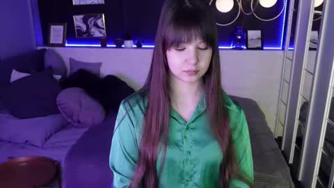 Eliza online show from 02.21.25