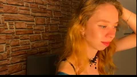 Snapshot of elizastorm chatting on 06.08.26 Eliza online show from 06.08.26
