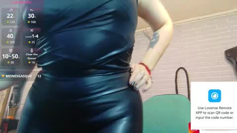 Snapshot of elizatex chatting on 02.04.26 online show from 02.04.26