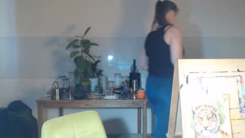 Snapshot of elizzo chatting on 01.25.25 Eliekind online show from 01.25.25