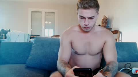 elkafit28 online show from 10.01.25