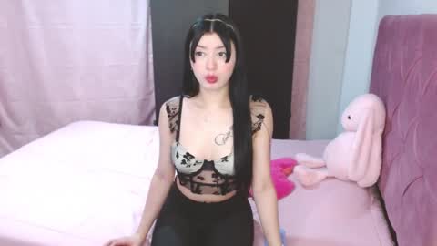 Ella  online show from 02.13.25