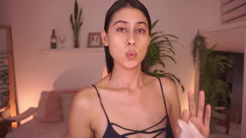 ELLA OWEN online show from 02.11.26