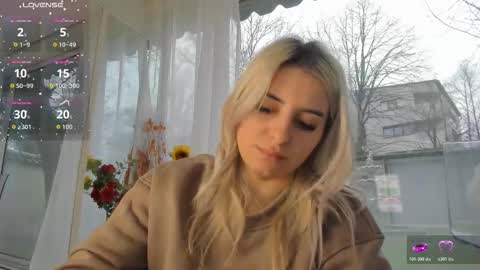 ella_vee online show from 03.28.26