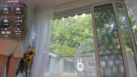ella_vee online show from 06.04.26