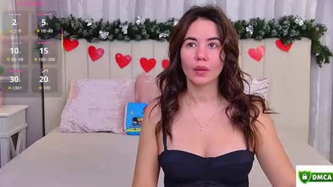 Ella online show from 09.16.25