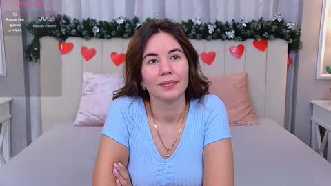 Ella online show from 10.17.25