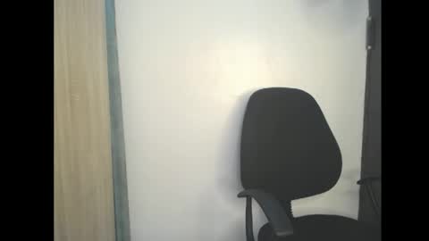 ella online show from 04.13.26