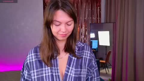 ellacanny online show from 06.08.26
