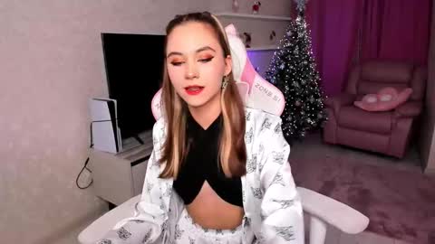 ellacurtis online show from 12.21.25