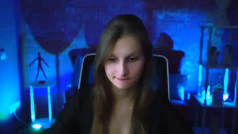 Snapshot of ellahorton chatting on 02.21.25 Ella online show from 02.21.25