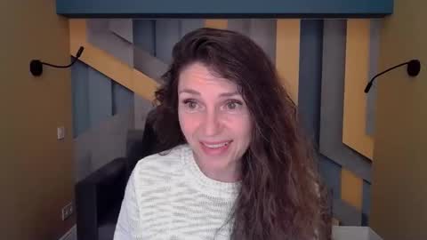 EllaLongs online show from 09.27.25