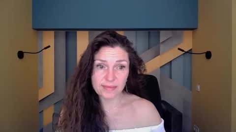 EllaLongs online show from 01.13.26