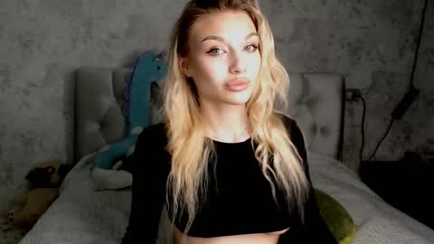 Snapshot of ellamilla chatting on 06.09.26 ellamilla online show from 06.09.26