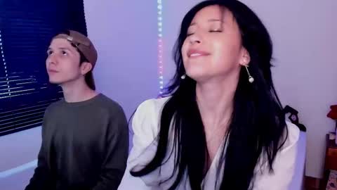 Snapshot of ellancain chatting on 10.28.25 Ella and Cain online show from 10.28.25