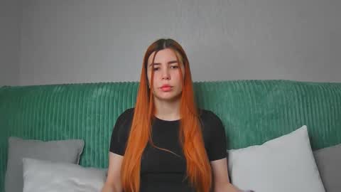 EllaNuar online show from 02.26.26