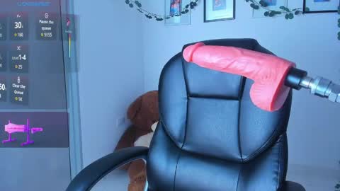Snapshot of ellarosee_ chatting on 04.24.26 ellarosee_ online show from 04.24.26