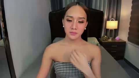 Sophia online show from 02.06.25