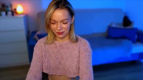 Ella online show from 11.12.25