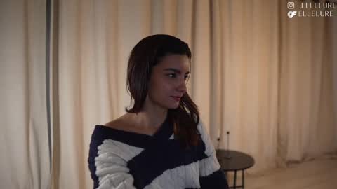 Linda Restrepo online show from 02.17.25