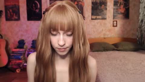 ellie_friendly online show from 12.05.25