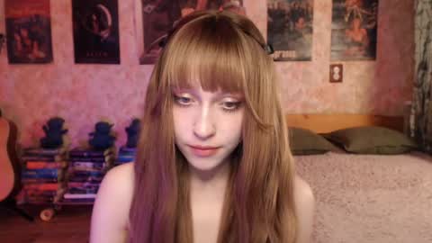 ellie_friendly online show from 04.23.26